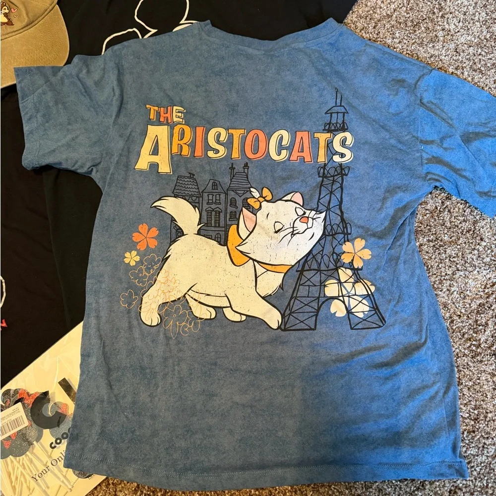 Disney Bundle - Picture 8 of 11